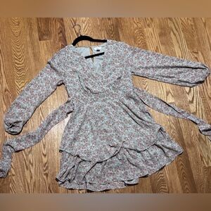 Japna long sleeve floral dress